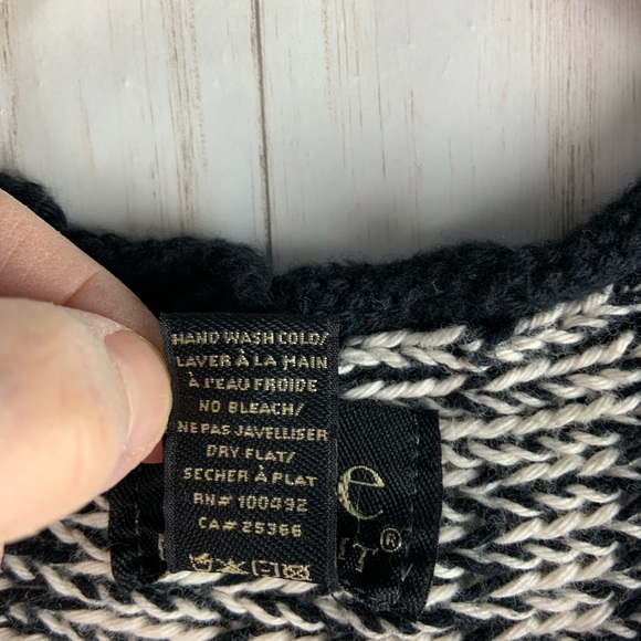 PURE Handknit 💯 Cotton Cardigan Sweater XS/S - Picture 5 of 7